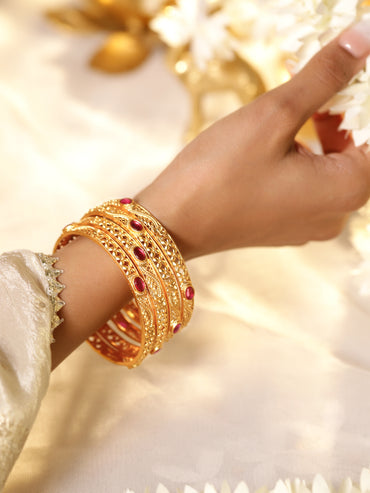 Emerald Green Floral Cluster Bangle
