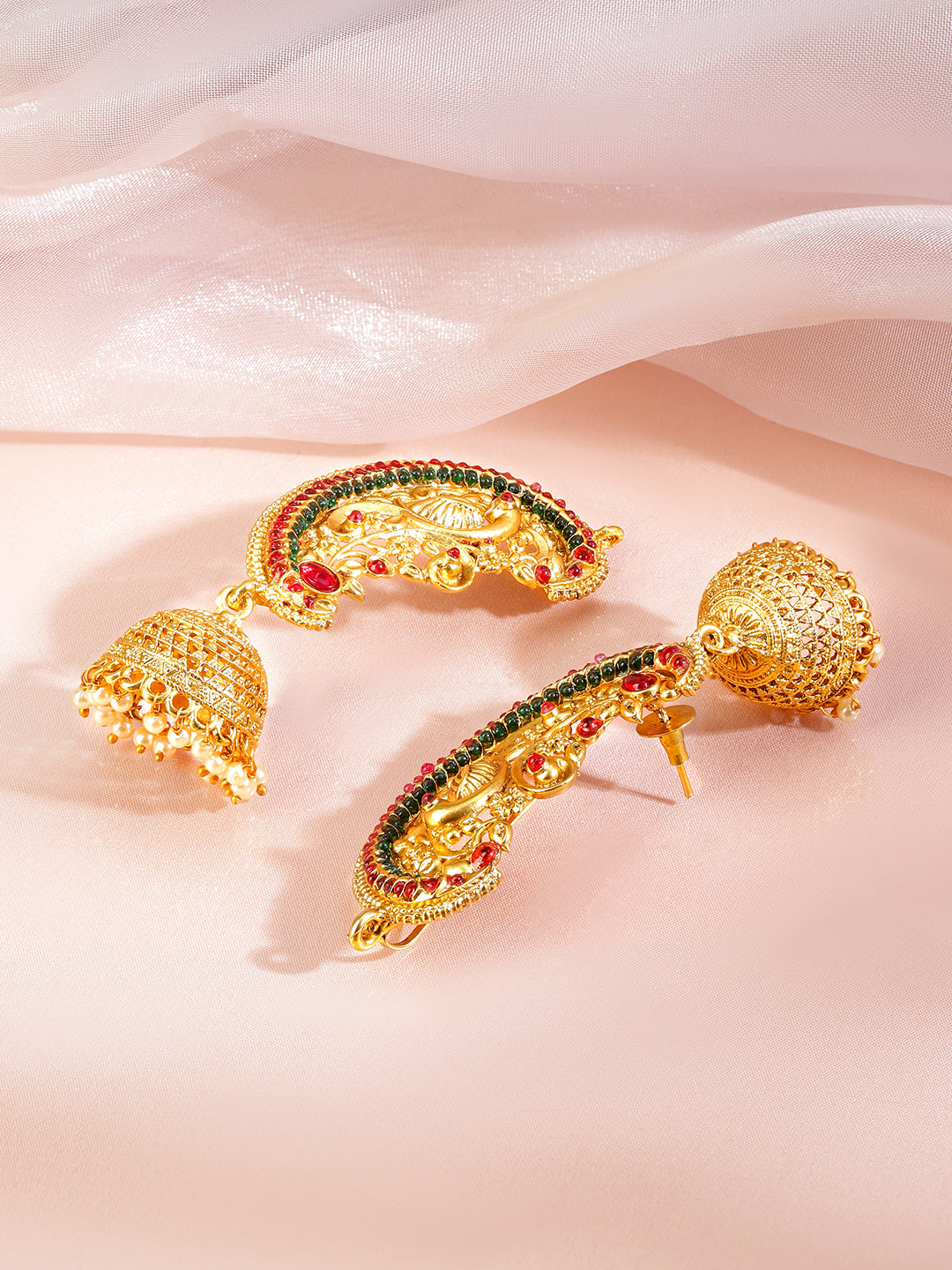 Royal Riwaaz Red & Green Earcuff with Jhumka