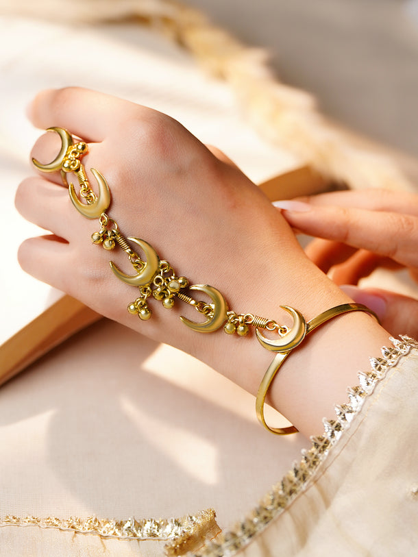 Gold Crescent Moon Haathphool Bracelet