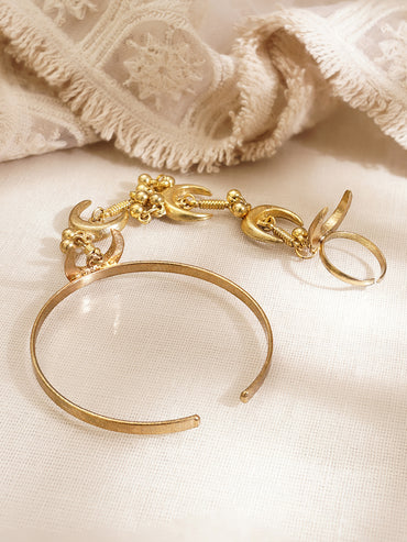 Gold Crescent Moon Haathphool Bracelet
