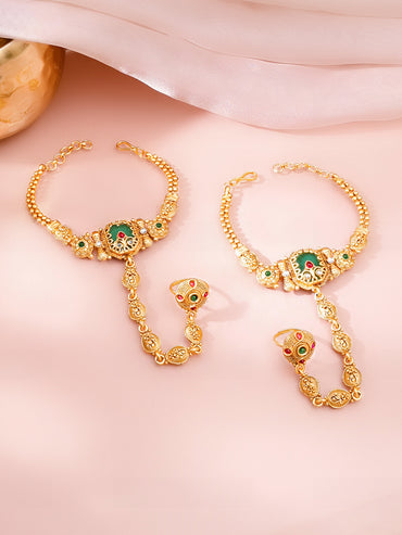 Gold Plated Emeral Centered Kundan Hathphool