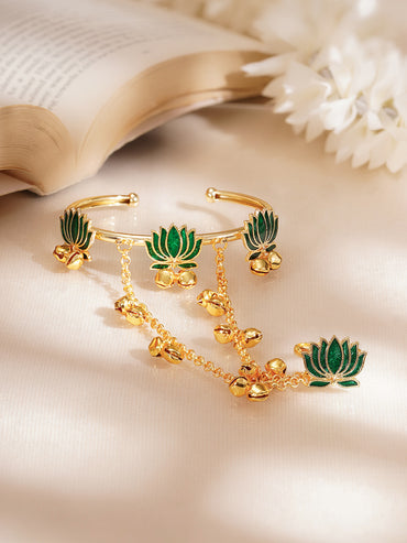 Gold Plated Lotus Motif Ghungroo Beaded Haathphool