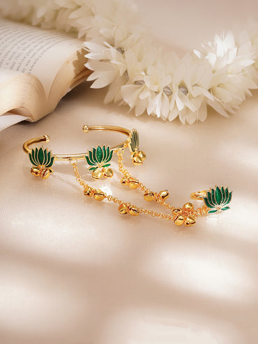 Gold Plated Lotus Motif Ghungroo Beaded Haathphool