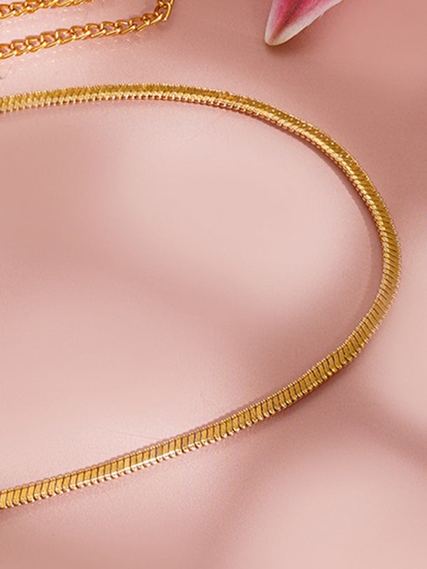 Minimal Glow Gold Waist Chain