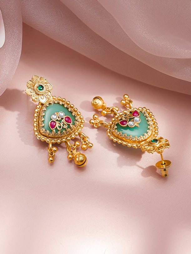 Traditional Engraved Gold Necklace Set