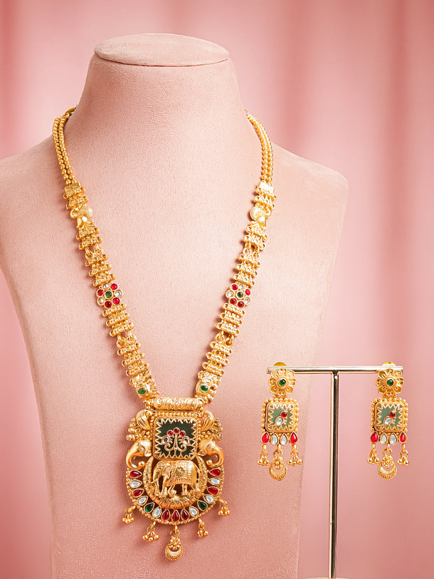 Royal Engraved Gold Necklace Set