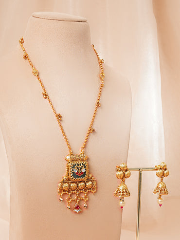 Gold Plated Kundan Pendant Necklace Set With Bead Work