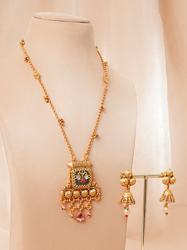 Gold Plated Kundan Pendant Necklace Set With Bead Work