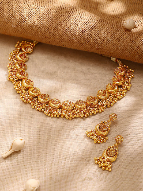 Gold Plated Shell Bead Fringe Jhumka Jewellery Set