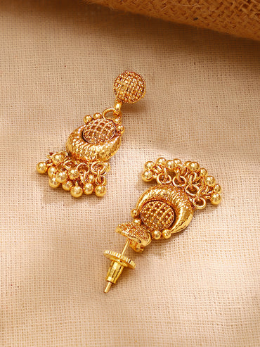 Gold Plated Shell Bead Fringe Jhumka Jewellery Set