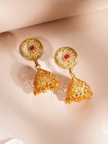 Gold Plated Engraved Round Pendant Necklace Set