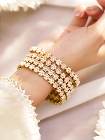 Soft Flora Pearl Bangle Set