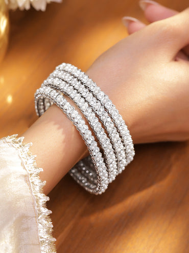 Rubans set of 4 Rhodium-Plated White Pearl & Cubic Zirconia Studded Bangles