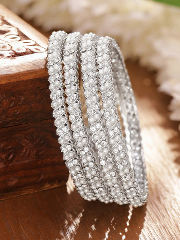 Rubans set of 4 Rhodium-Plated White Pearl & Cubic Zirconia Studded Bangles