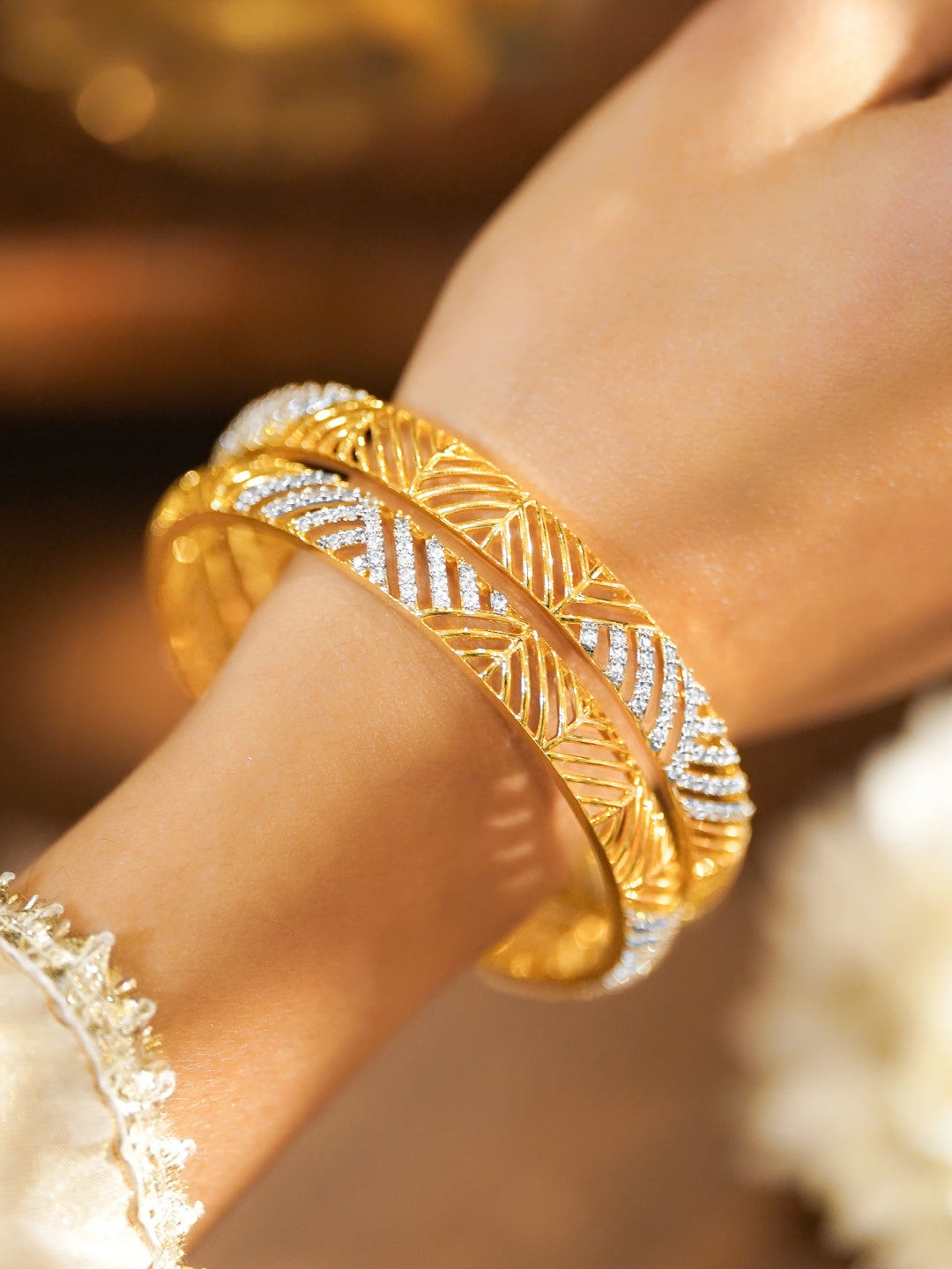 Rubans Set of 2 18K Gold-Plated Brass Cubic Zirconia Studded Cutwork Bangles