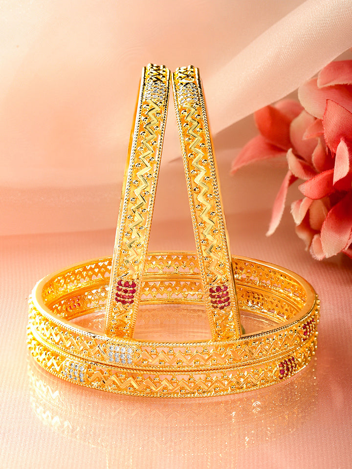 Rubans Set Of 4 18K Gold-Plated Artificial Stones Studded Bangles