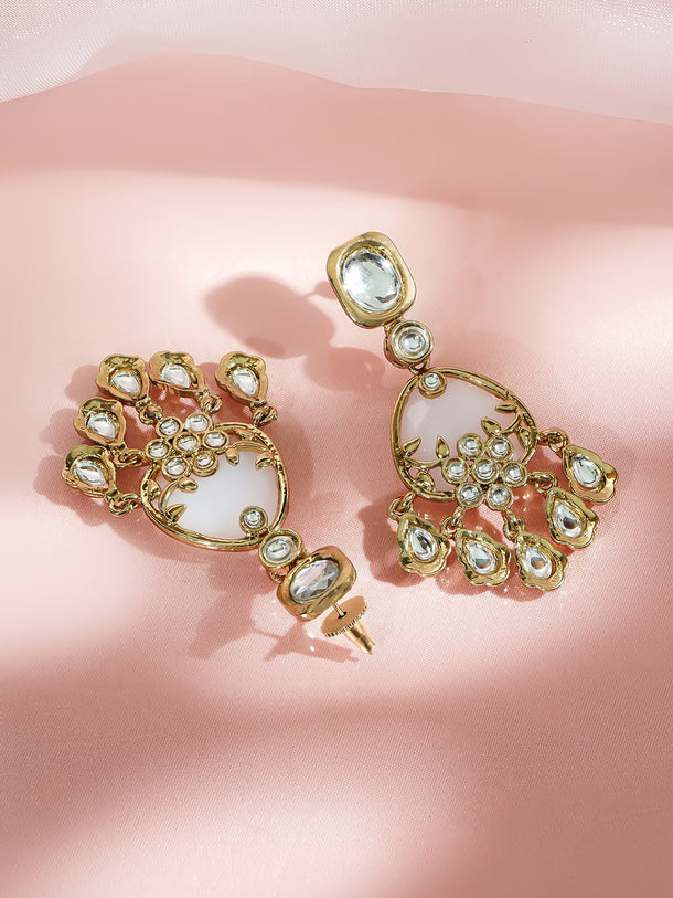 Antique Finish Kundan Chandelier