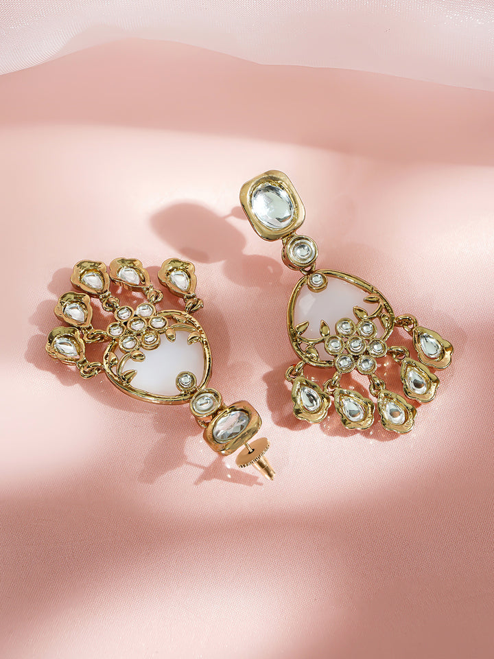 Antique Finish Kundan Chandelier