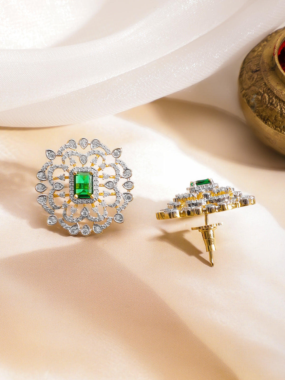 Rubans Floral Studs Earrings