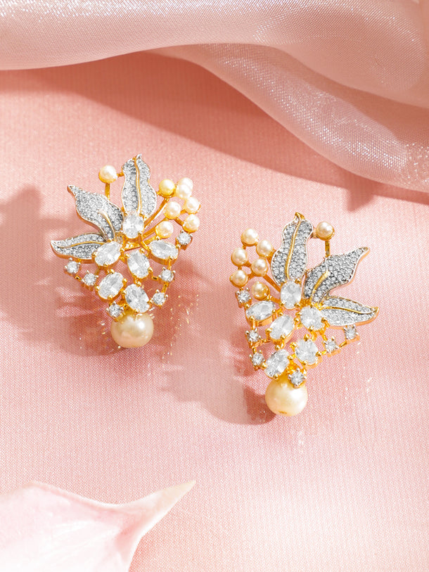 Sparkling Pearl Blossom Party Stud Earrings