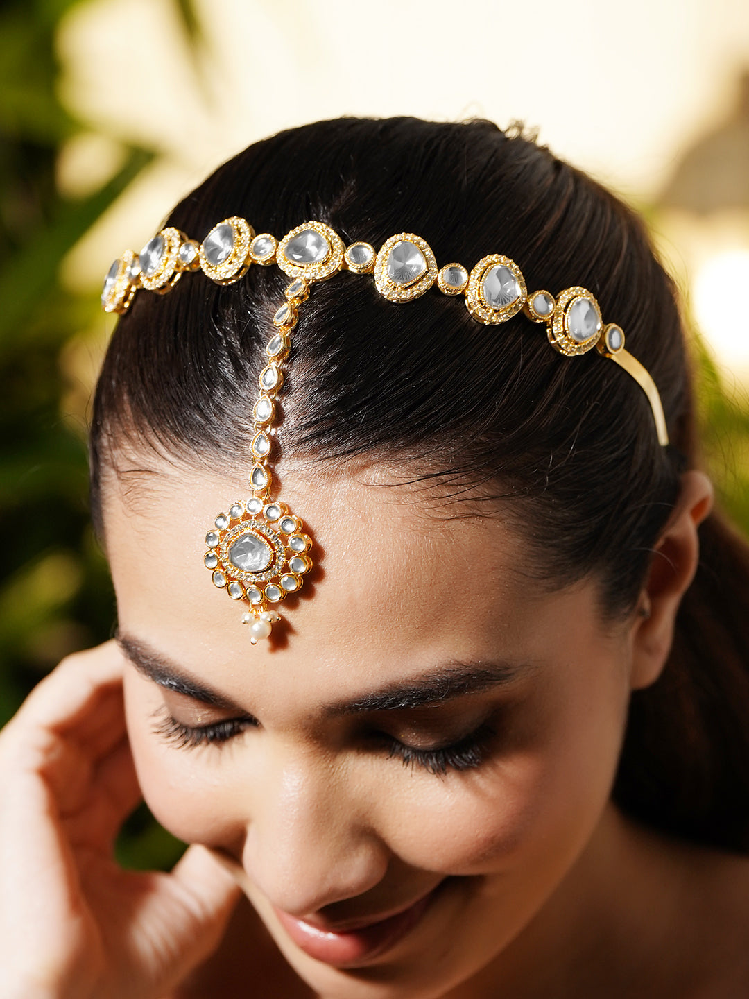 Moonlit Kundan Mathapatti