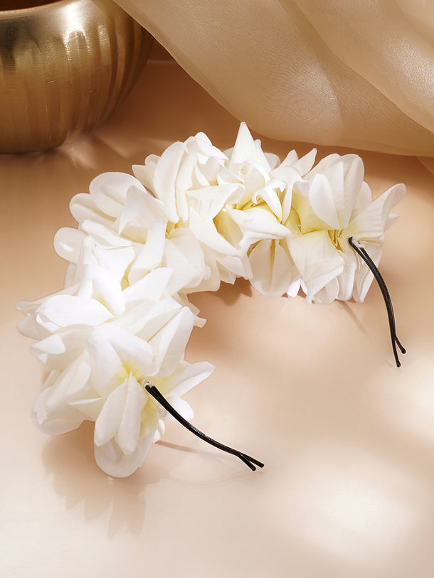 White Blossom Festive Hair Accessory