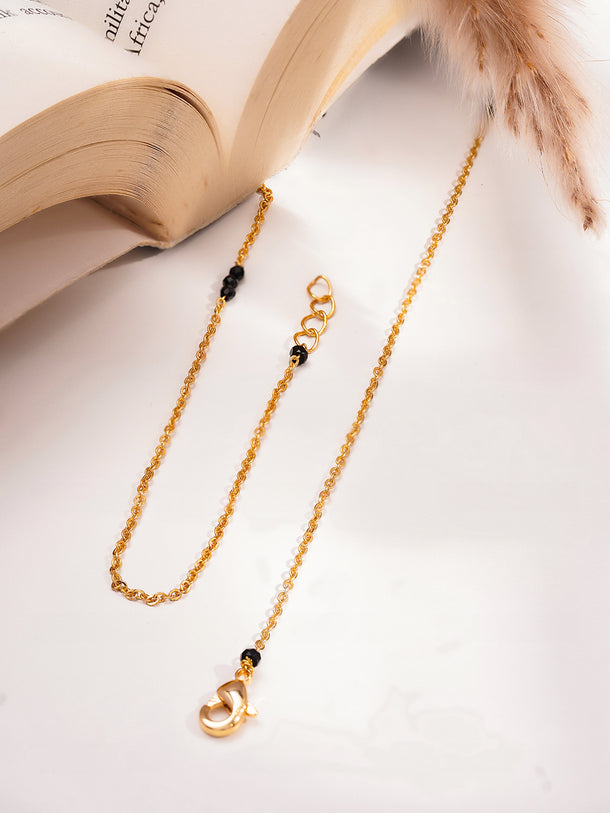 Minimal Bridal Black Beaded Mangalsutra