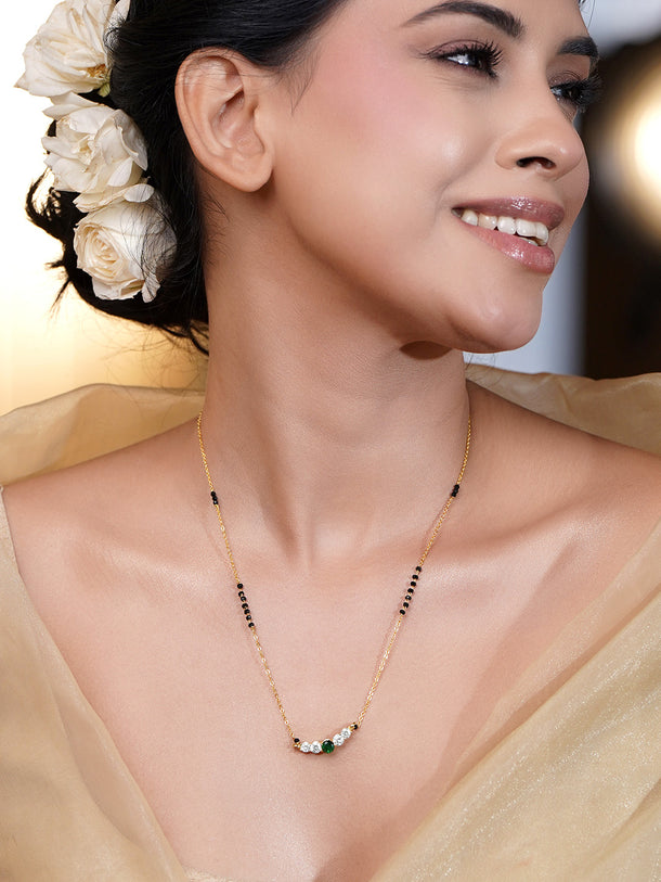 Minimal Gold Emerald Mangalsutra Necklace