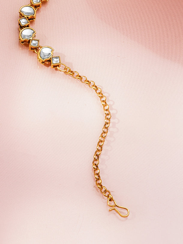 White Kundan Pearl Drop Maangtikka