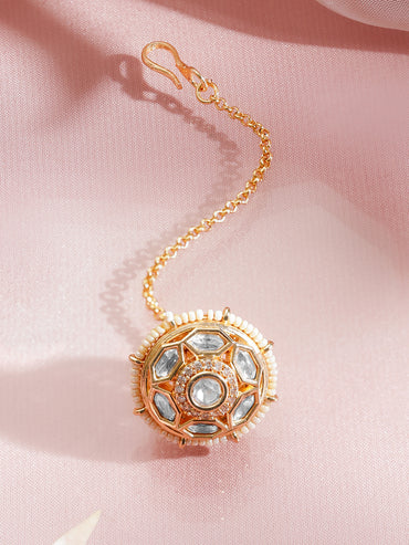 Ivory Aura Maang Tikka