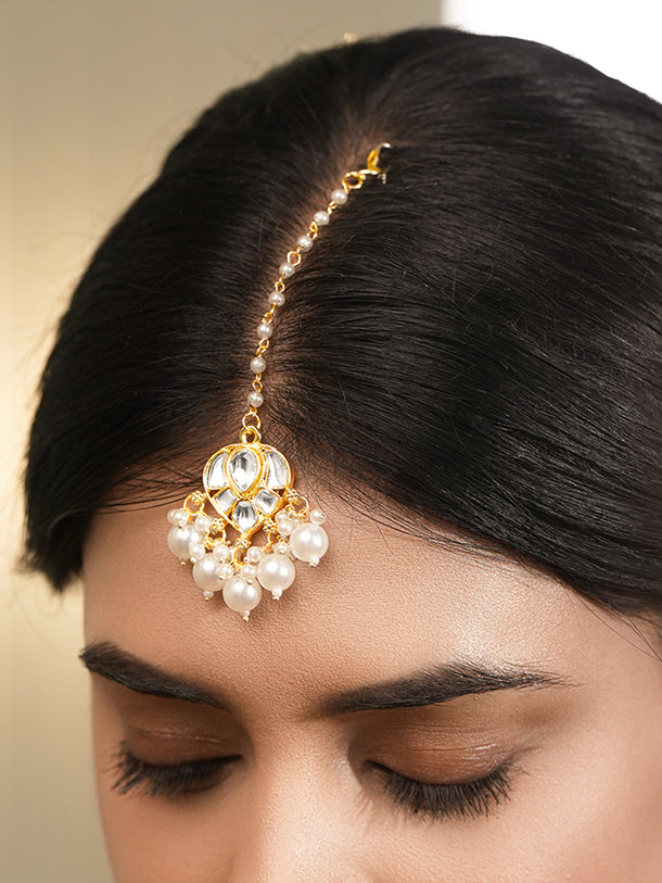 Pearl–Kundan Jewel Maang Tikka