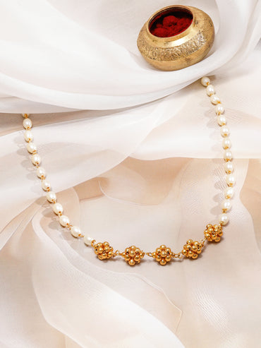 Regal Pearl & Floral Beads Necklace