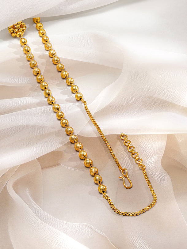 Gold Toned Beaded Necklace