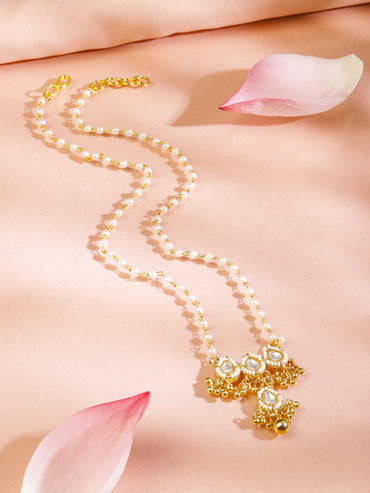 Kundan Charm Minimal Necklace Set