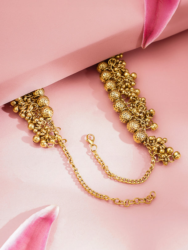 Traditional Gold Cluster Necklace Set