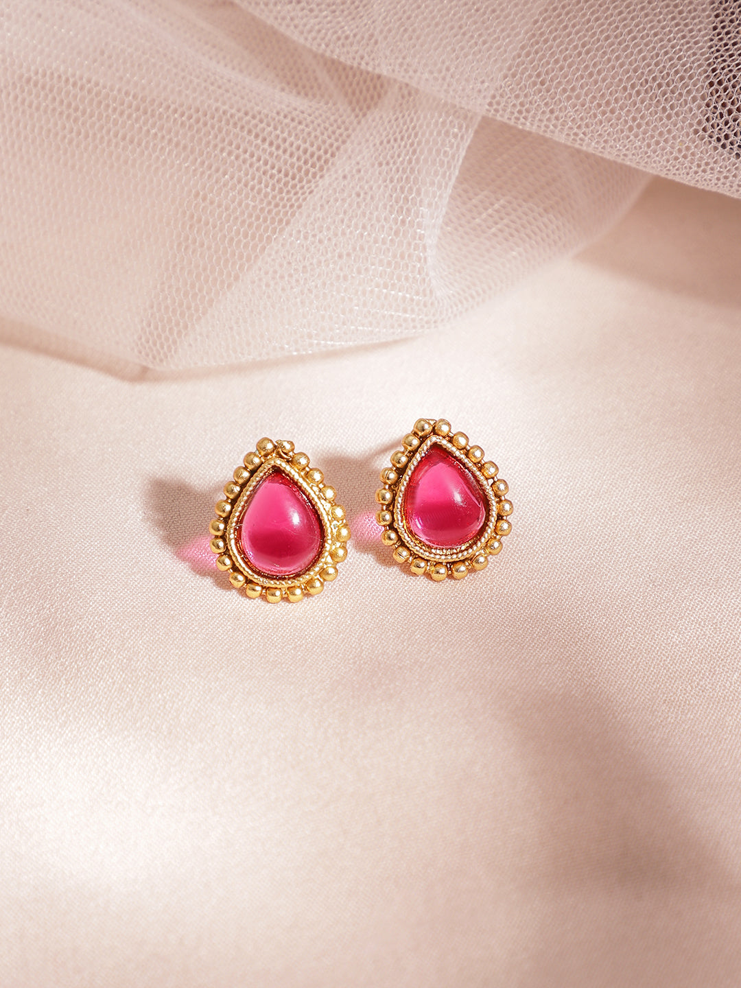 Gold-Tone Ruby Red Studded Necklace Set