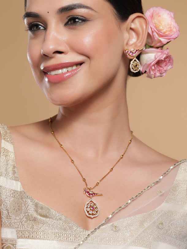 Wings in Pink Pendant Set