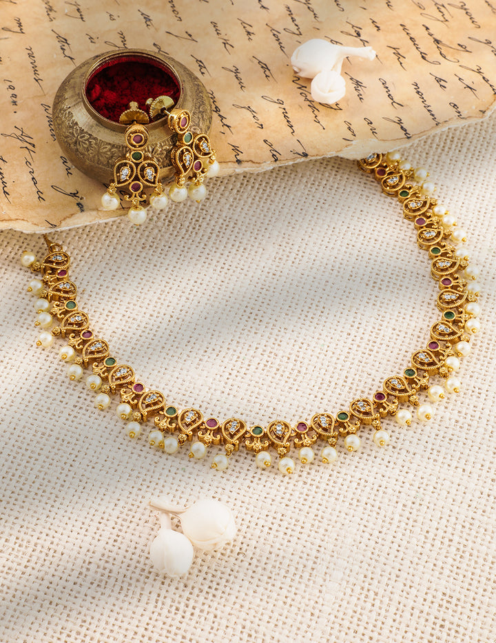 Dazzling Red Green Short Necklace Set