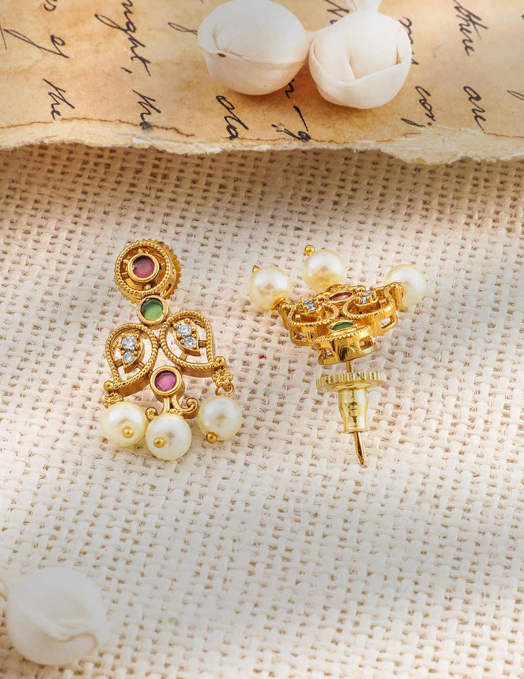 Dazzling Red Green Short Necklace Set