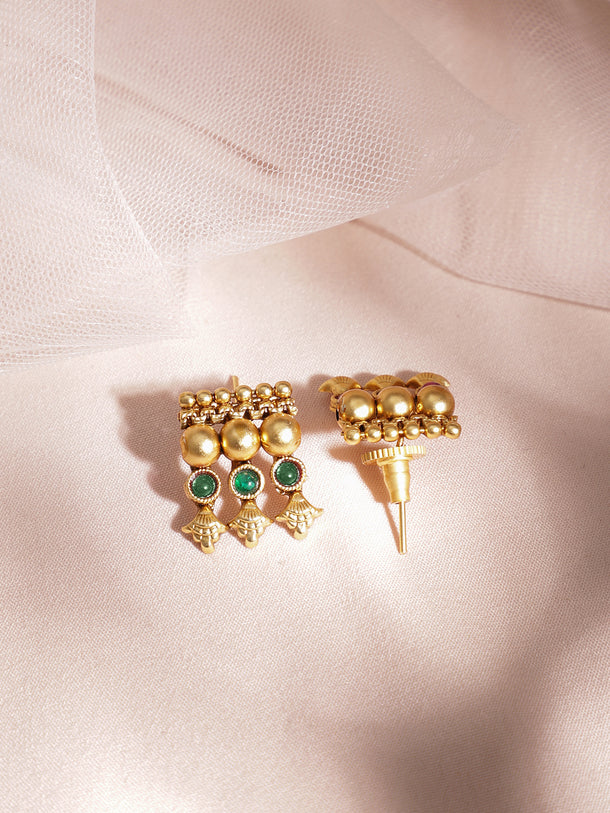 Gleaming Red Green Necklace Set