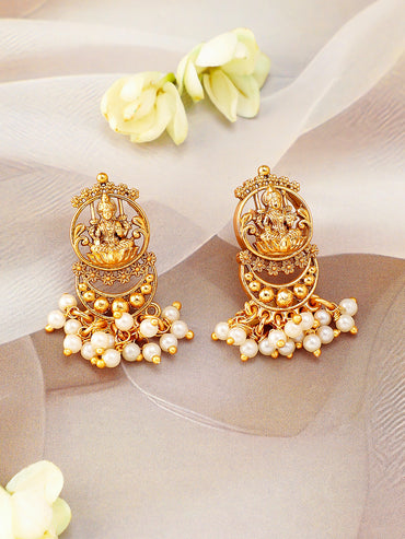 Laxmi Motif Golden Necklace Set with Pearl Drops