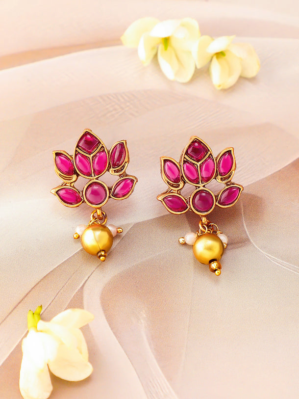 Floral Theme Red Pendant Necklace Set