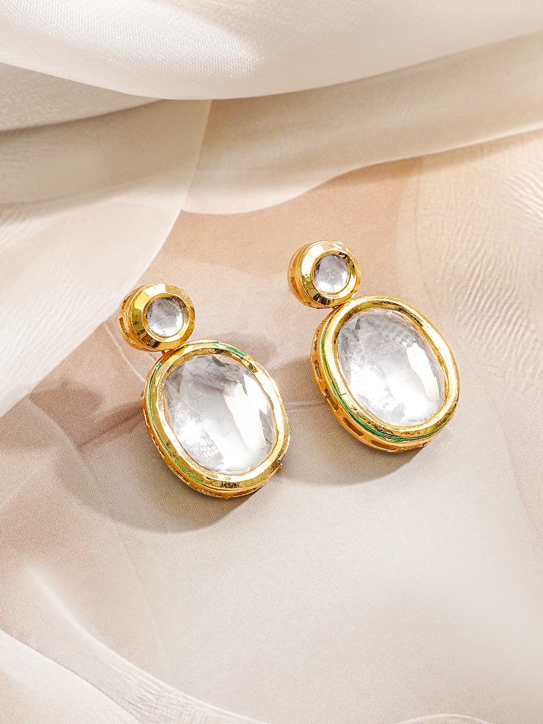 Gilded Dreams in Kundan Necklace Set