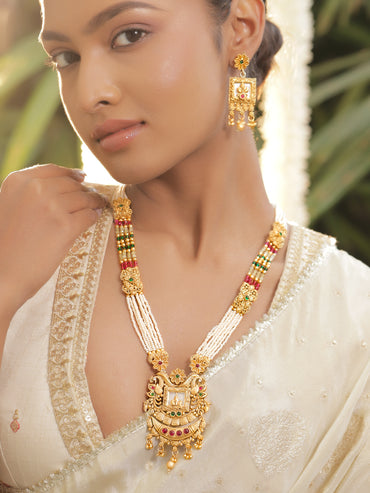 Floral Design Pearl Beaded Golden Necklace Set