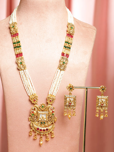 Floral Design Pearl Beaded Golden Necklace Set