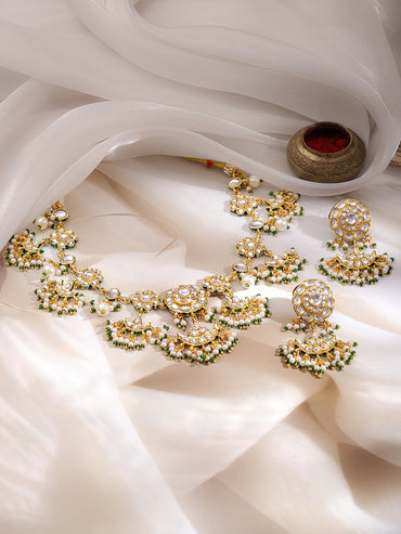 Effortless Radiance Kundan Necklace Set