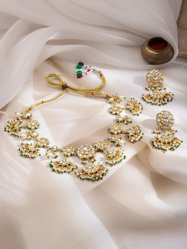 Effortless Radiance Kundan Necklace Set