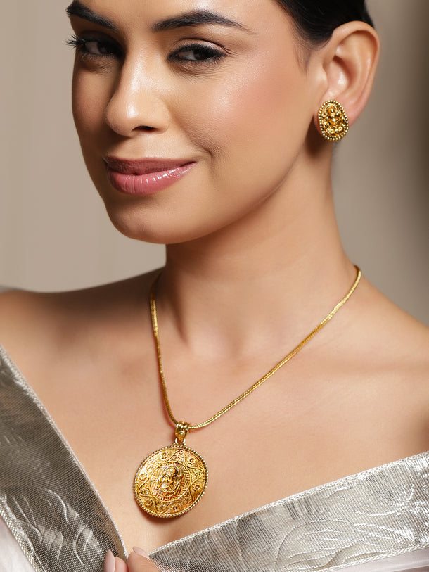 Golden Temple Pendant Set