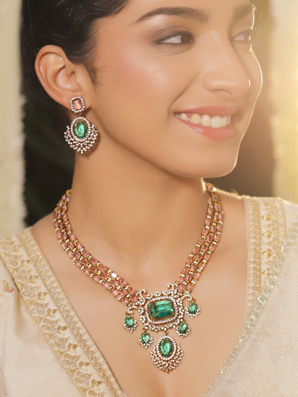 Ethnic Glow Green Necklace Set