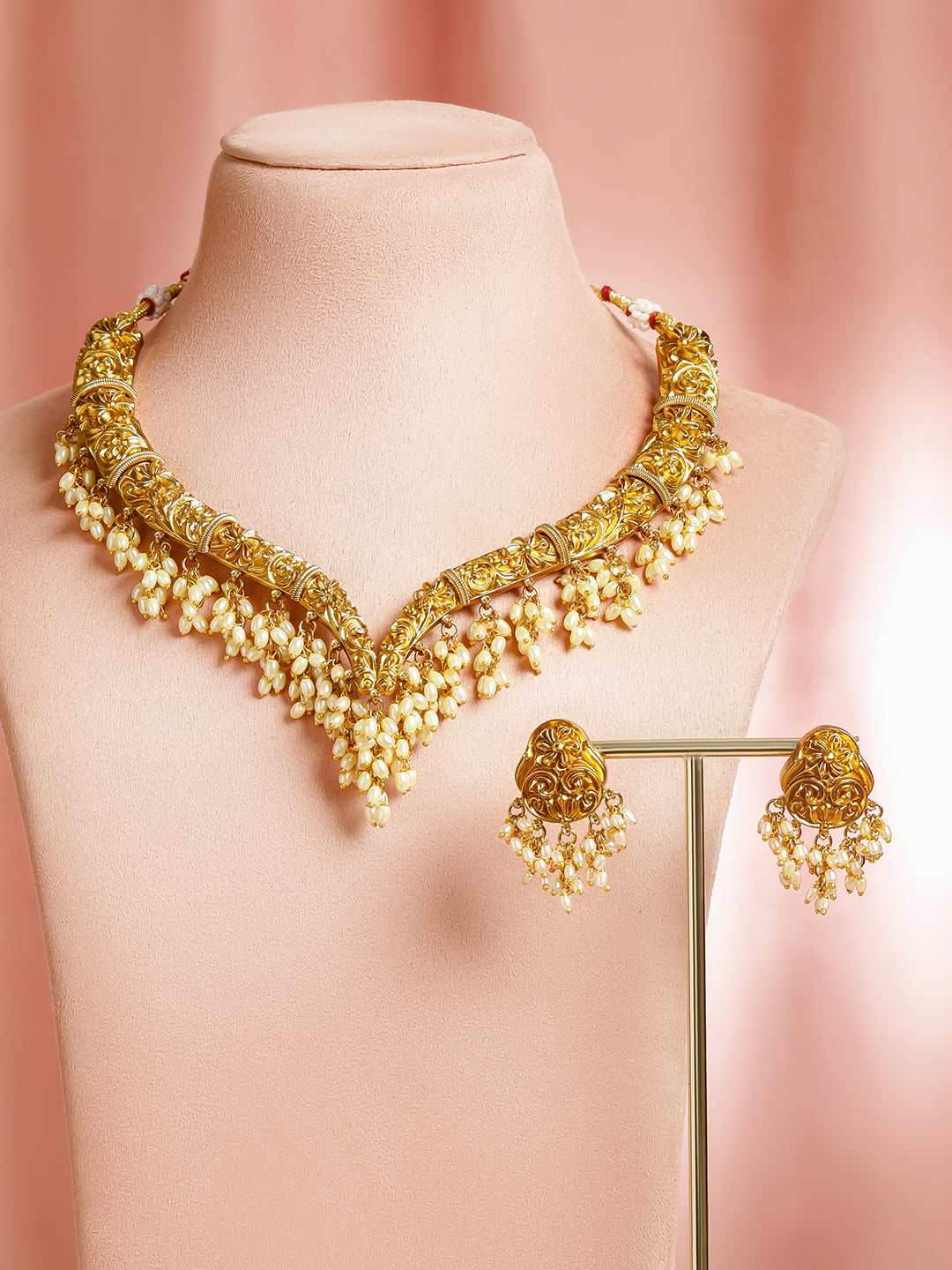 Pearl Beaded Floral Gold Necklace Set